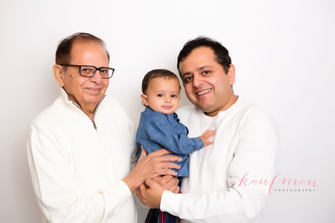 Picture of Baby with father and grandfather, Picture with grandparents, 1 year old photo, photo of 1 year old, 1 year photo session, first birthday photo session, family photo session