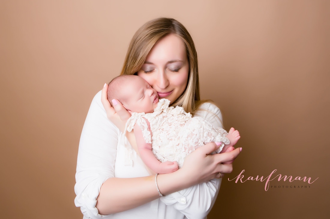 Newborn photo, newborn photography, newborn baby girl, family photos