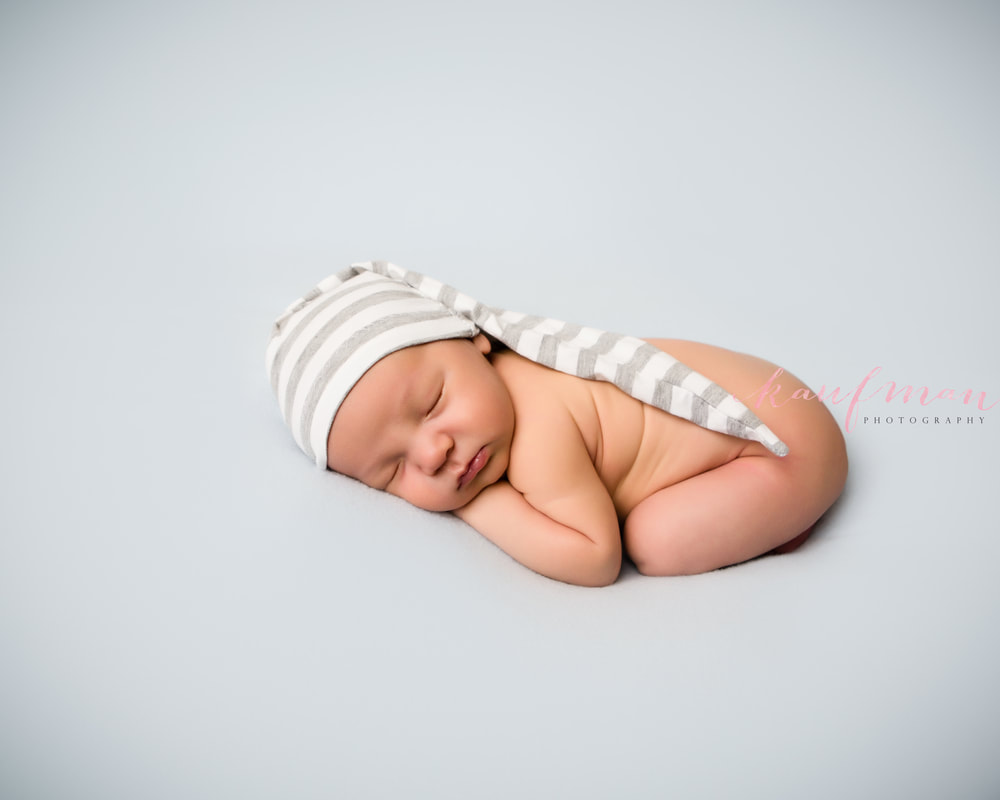  Newborn Photo Session 11