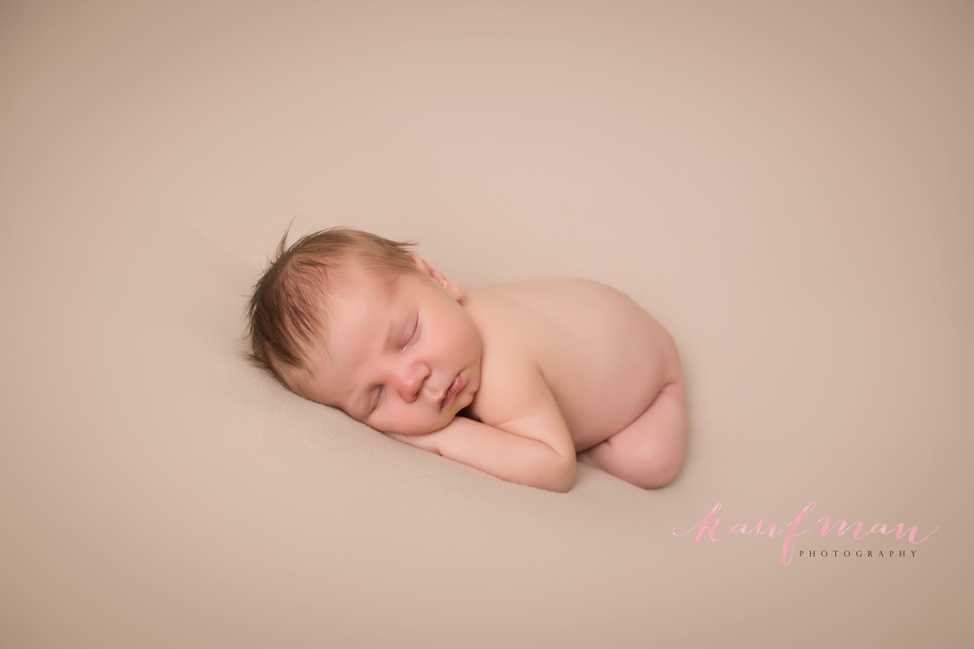 newborn baby, picture of newborn baby, newborn photo session