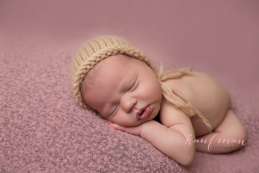 Newborn photo, newborn photography, newborn baby girl