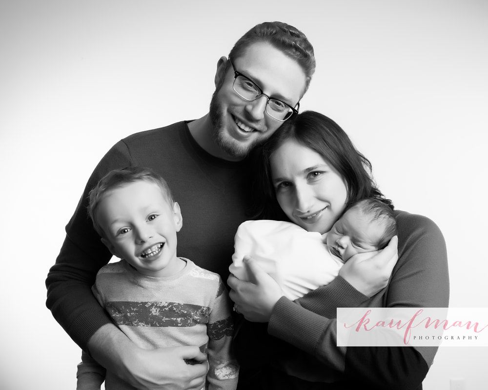 Newborn and Family Photography 14