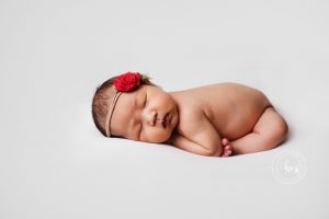 Booking a Newborn Photo Session 5